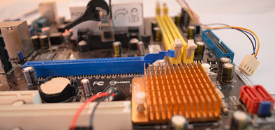 國產芯片宣布4nm芯粒技術，ASML坐不住了